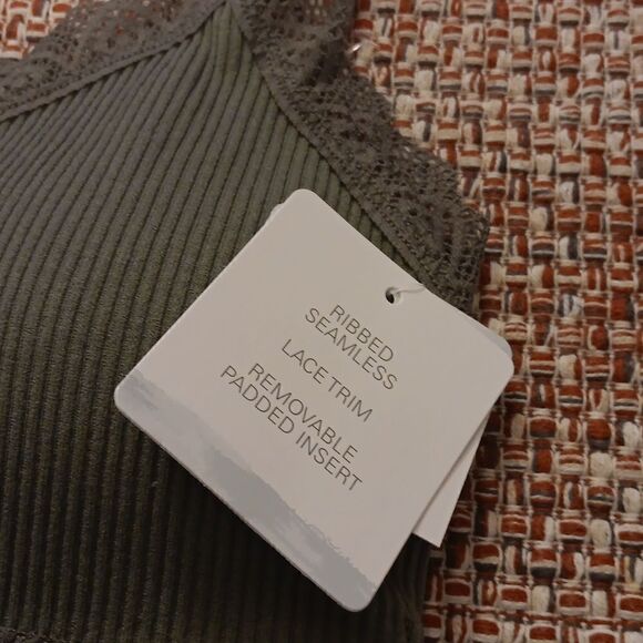 New T&T Lace Back Women's Green Ribbed Seamless Bra Extra Large New With Tags - Picture 3 of 4